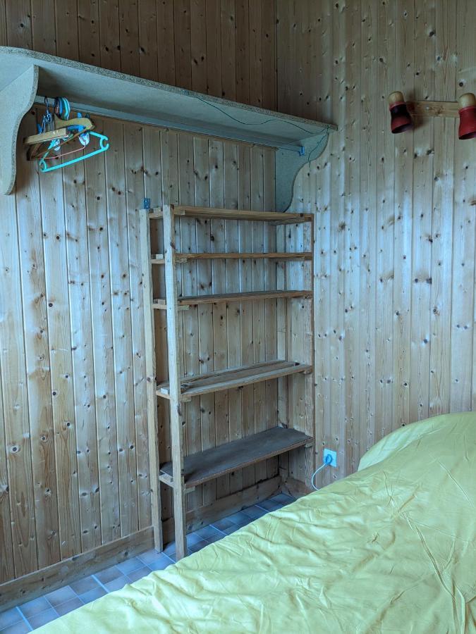 Au Petit Chalet D'Illiers Combray - Salle D'Eau Uniquement Exterior photo