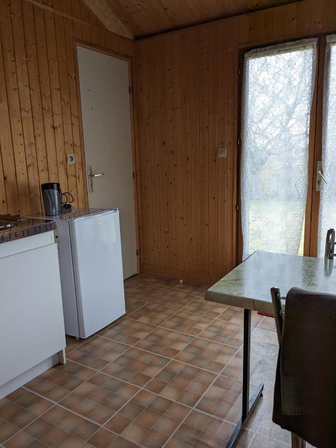 Au Petit Chalet D'Illiers Combray - Salle D'Eau Uniquement Exterior photo