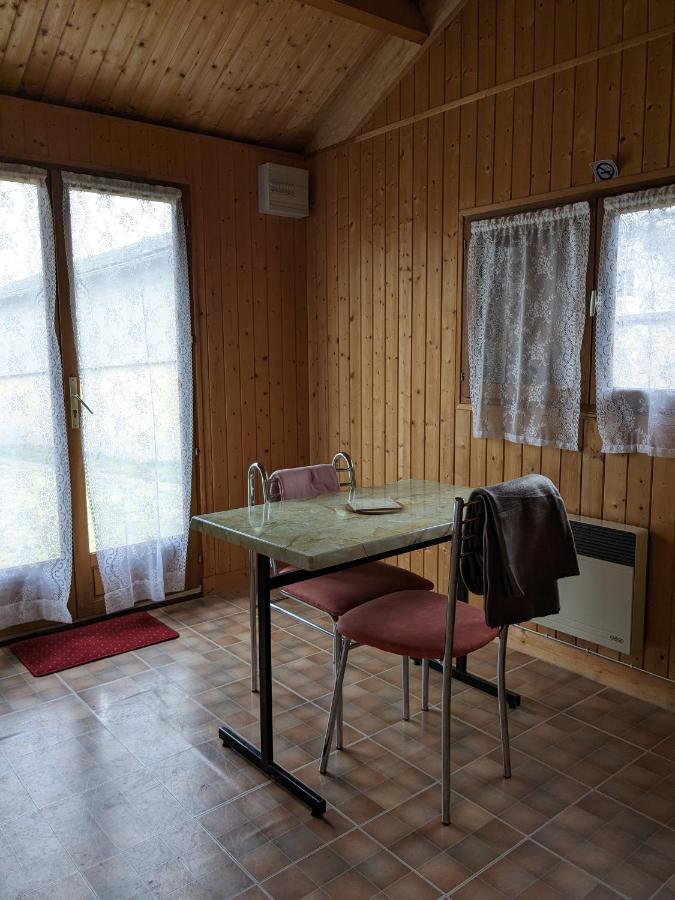 Au Petit Chalet D'Illiers Combray - Salle D'Eau Uniquement Exterior photo